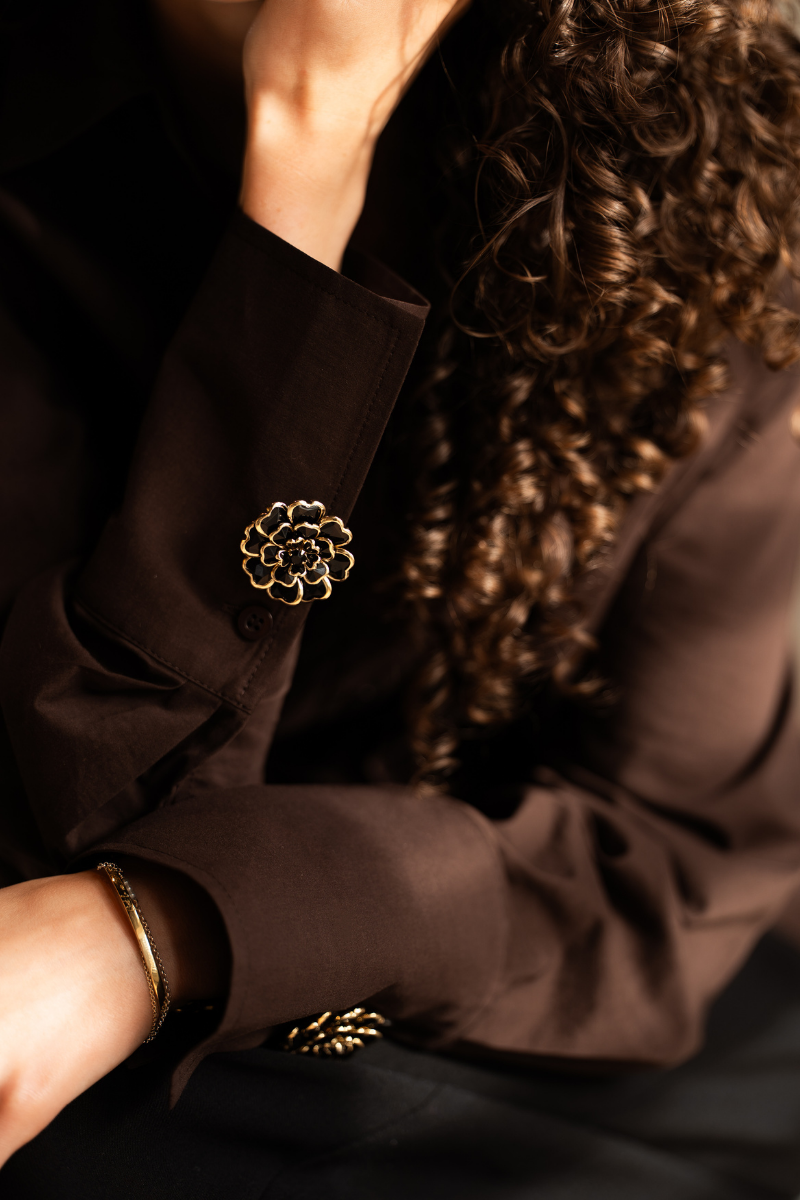 ✨BUY 1 GET 1 FREE-Elegant Clip-On Button Covers | Instant Outfit Upgrade